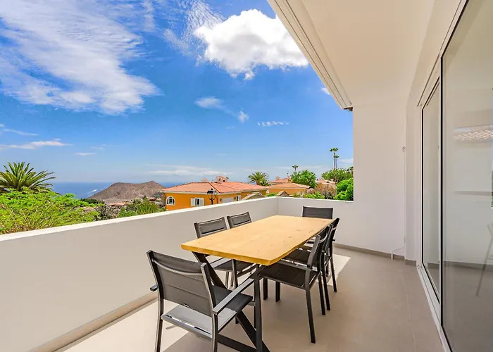 Martina By Welcome Tenerife *